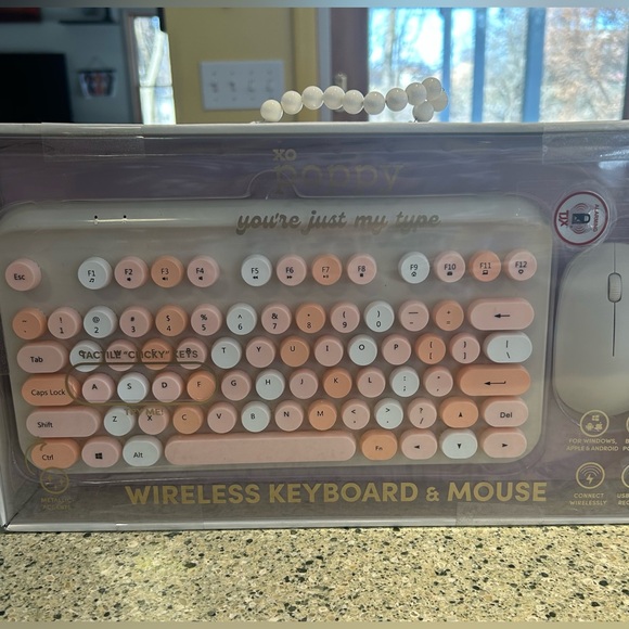 NWT-XO-Poppy Wireless Keyboard and Mouse Set - Blush Pink- Retro Round Keys - Picture 3 of 8